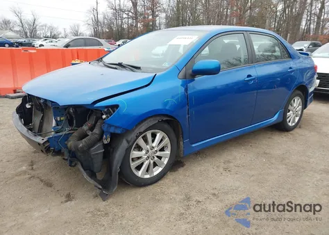 2010 Toyota Corolla S z USA, uszkodzony, nr VIN 2T1BU4EE4AC303301